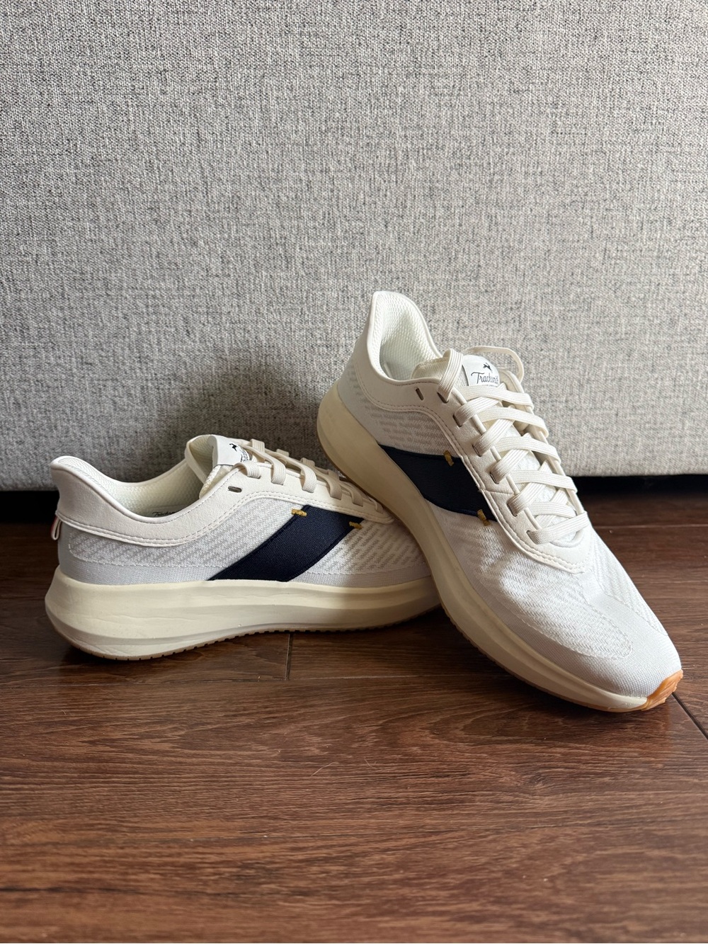 Women’s Tracksmith Eliot Runner